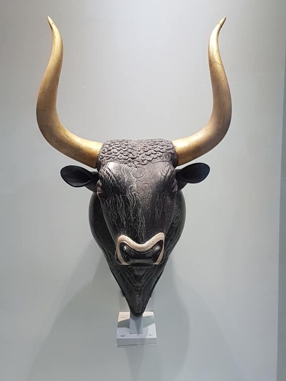 Minoan Bull