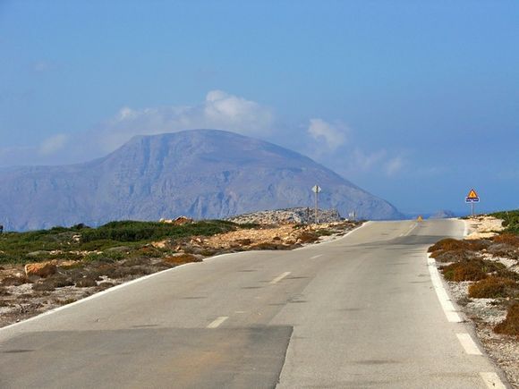 Road to Ag. Theodoros.