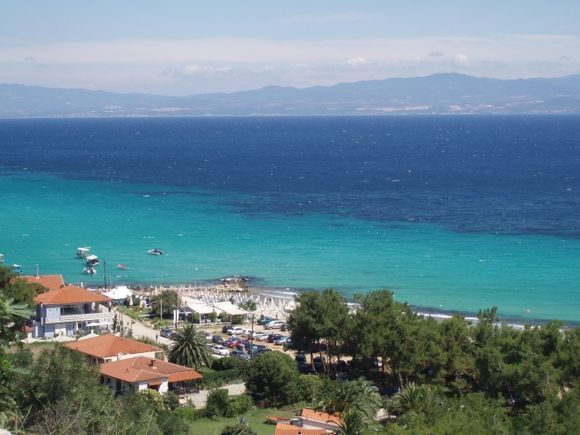 What else can you desire?you have them all:mountain,forest,beach,sea and SUN.Afithos