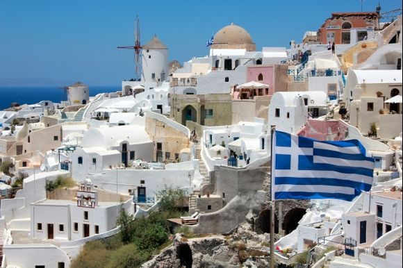 Greek flag in Santorini