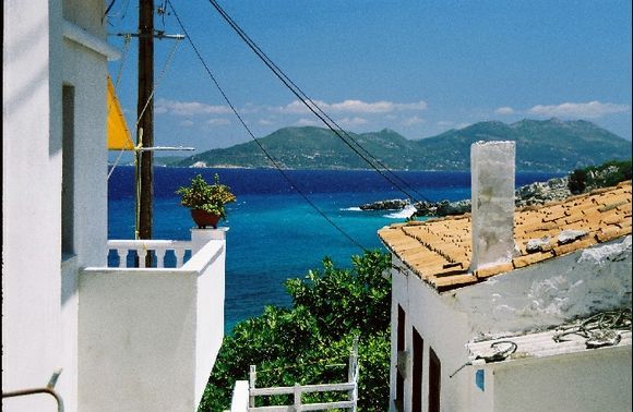 Samos, Kokkari: view over the blue bay of Kokkari