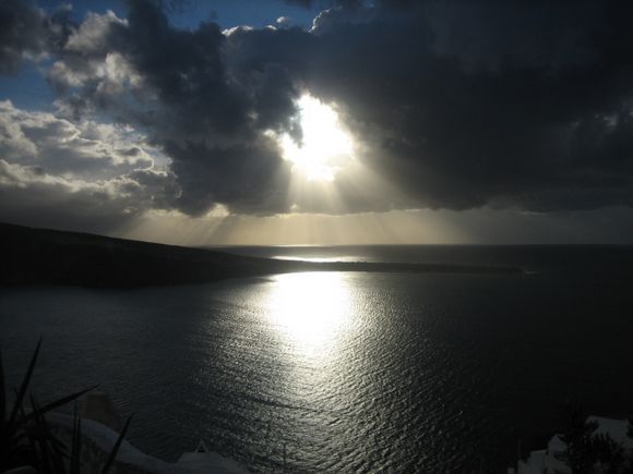 Sunset from Oia bar terrasse, listening Traviata!!!