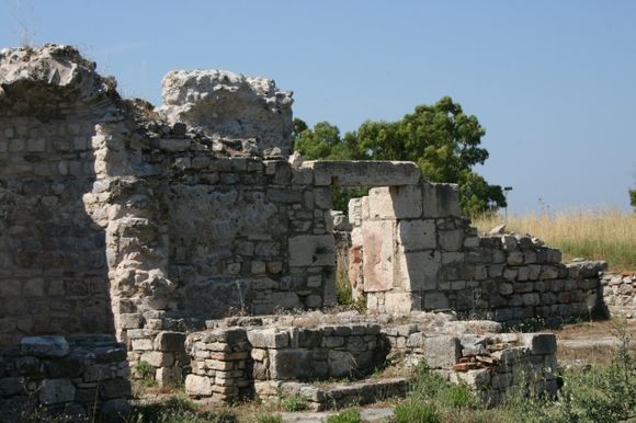 Roman baths ruins Pythagorion