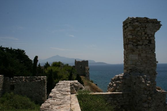 Logesis castle