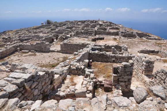 Old Thira, build between 1000 BC and 400 AD