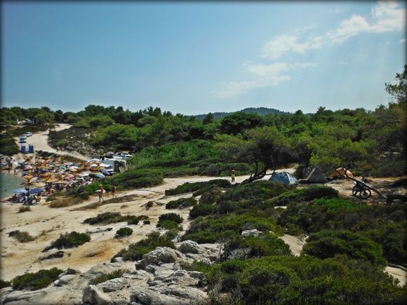 Halkidiki (Sithonia), Kavourotrypes beach