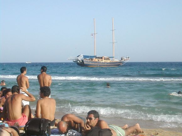 Mykonos, sailing ship in front of Paradise Beach