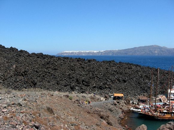 Volcano port, on the background a view of Oia