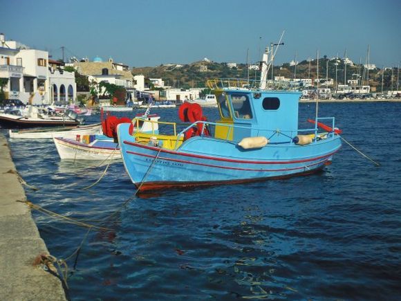 Lipsi 2015,  Daily boats from the port go to the neighboring island of Thymena, an ideal place for naturism and total privacy.