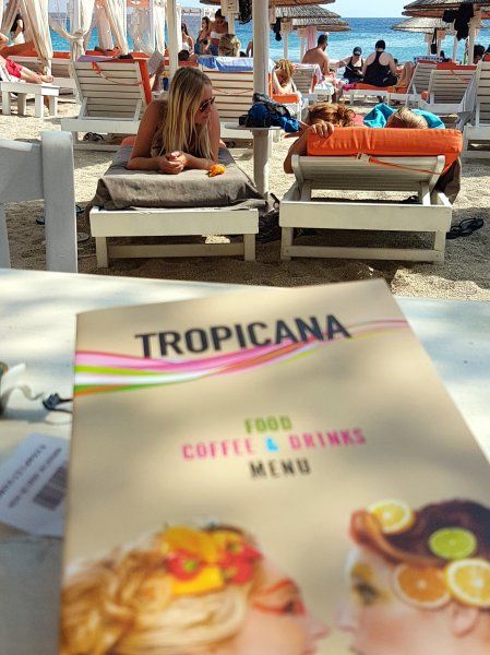 Mykonos august 2017, Paradise beach, Tropicana beach club restaurant