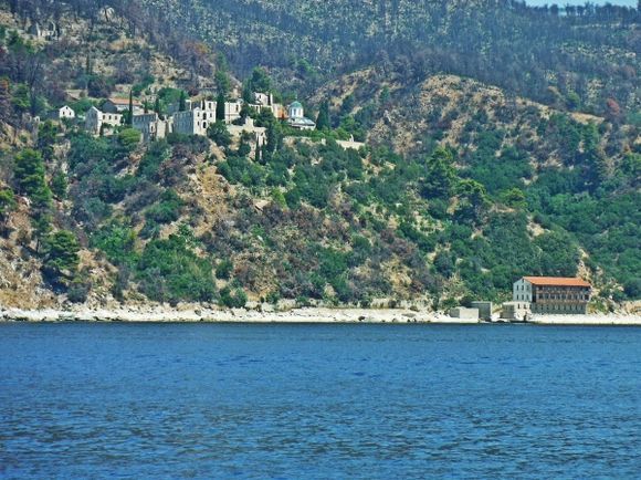 Halkidiki (Athos Mount), the desert coast of the peninsula