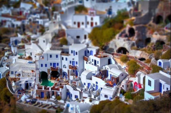 Tiny Santorini