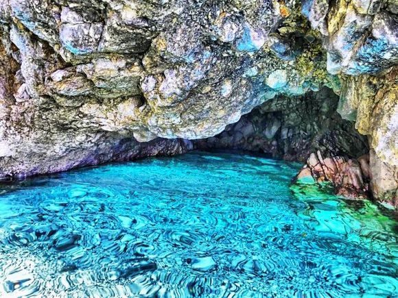 Secret Blue Eye cave Meganisi island