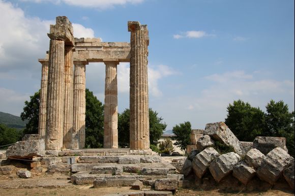 Nemea -Temple of Zeus (Sanctuary of Nemean Zeus -ca. 300 BC ) 