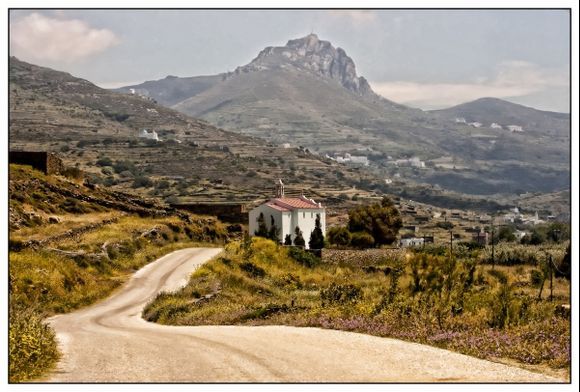 The road into the Chora