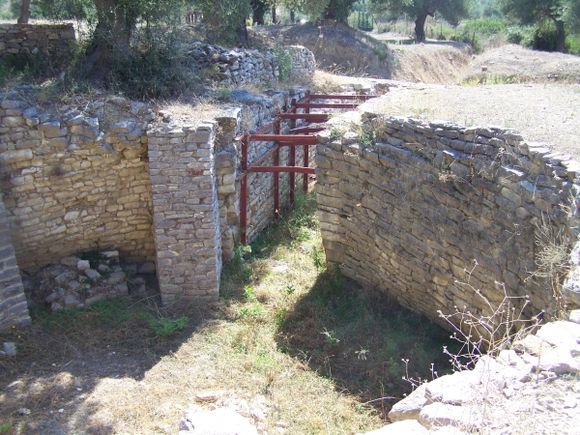 Peristeria Ruined Tholos Tomb