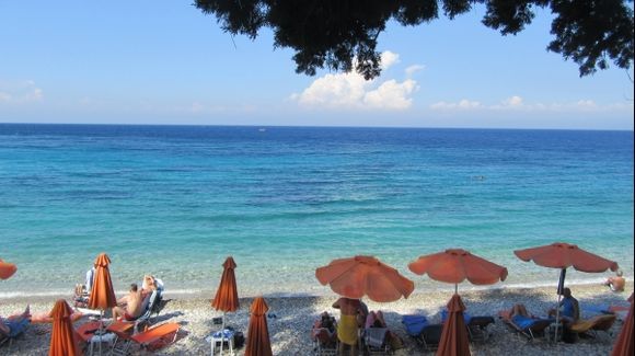 lemonakia beach