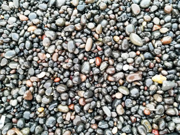 Gravel on Kamari beach