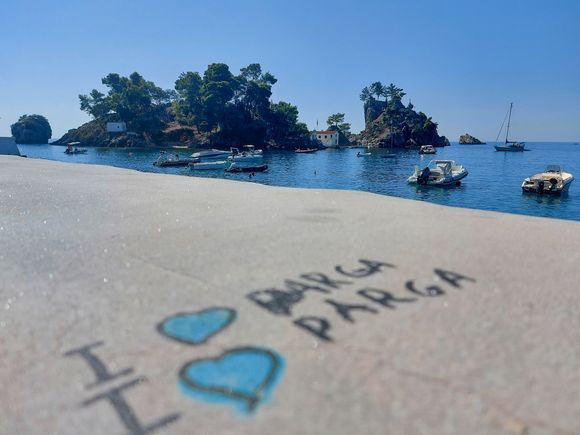 I <3 Parga