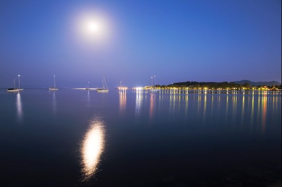 Garitsa bay in moon light