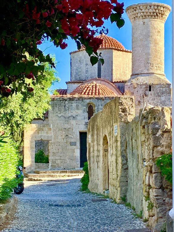 Rhodes Old Town during the pandemic. 🥰