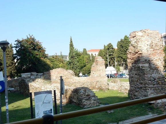 Thessaloniki : The Greek Agora and Roman Forum