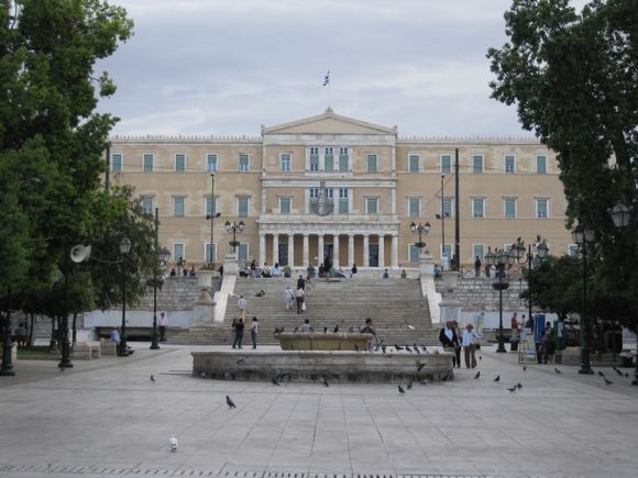 Syntagma Square WITHOUT protestors!