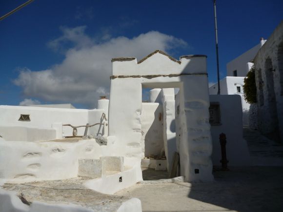 Sun & Shade enhances another view of Amorgos!