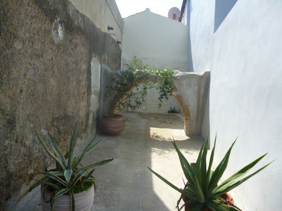 Back Street of Potamos lends itself to a inviting entry!