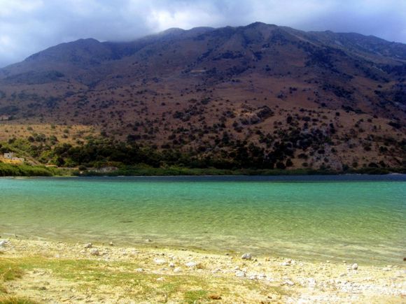 I loved the colour of this freshwater lake called Lake Kournas - it\'s located 4km outside of Georgiopolis resort, Crete. It mad a nice change to swim in freshwater!
Lens - 6mm
Apeture -F8
Shutter Speed - 1/100
ISO 80