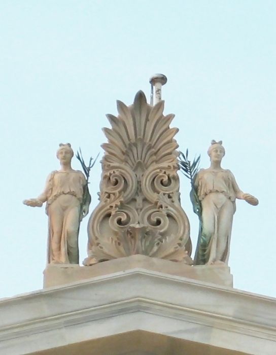 Statue on the roof of Zappio