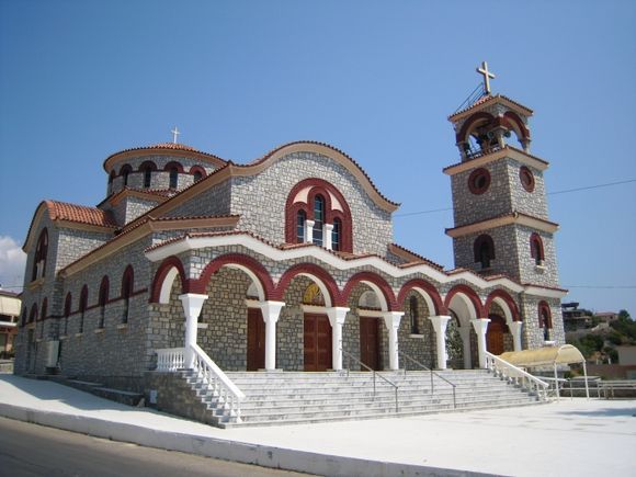 unfortunately I can\'t alocate the exact place, could be somewhere aroung Skala? agia nektarios church.