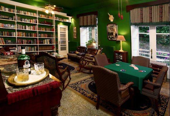 The Lost Unicorn Hotel & Restaurant, The Library Room