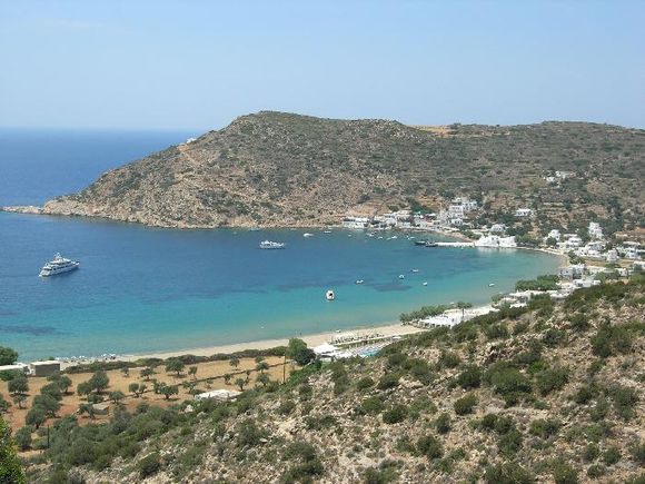 Total view of Vathi, Sifnos