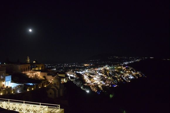 Full moon above Fira Town