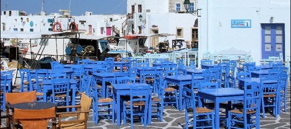 Paros