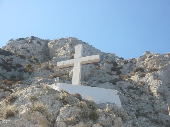 The cross at the top of the hill at Kantouni