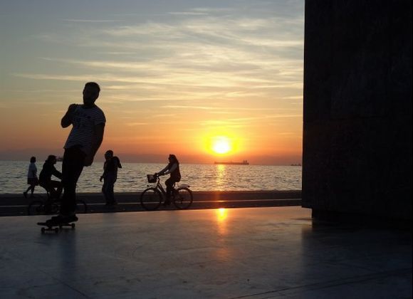 Sunset skate, Thessaloniki beach promenade