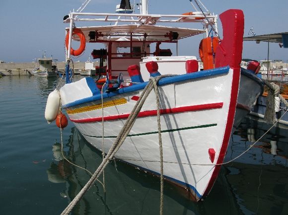 Fishing boat in Poros Port